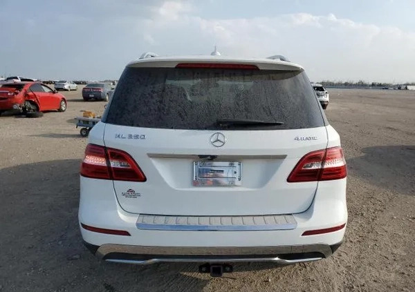 Mercedes-Benz ML cena 47700 przebieg: 90596, rok produkcji 2015 z Tuchów małe 56